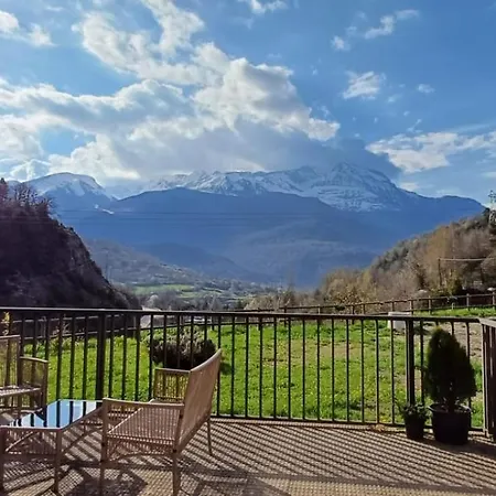 La Terraza De Escarrilla, Con Piscina Apartment